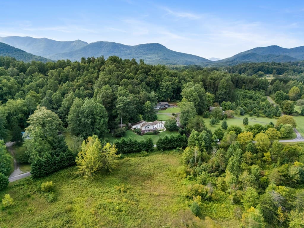 1396 Deerfield Road, Young Harris GA 30582 - Photo