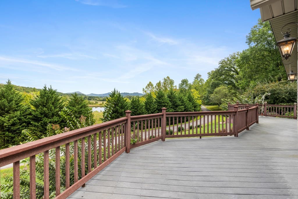 1396 Deerfield Road, Young Harris GA 30582 - Photo
