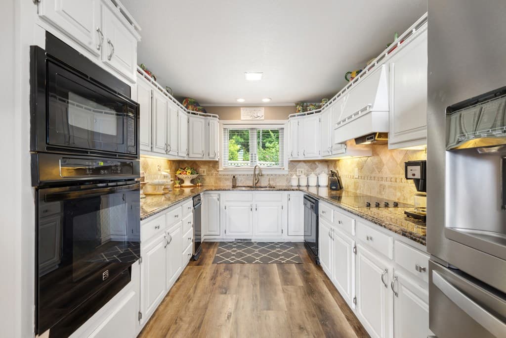 1396 Deerfield Road, Young Harris GA 30582 - Photo