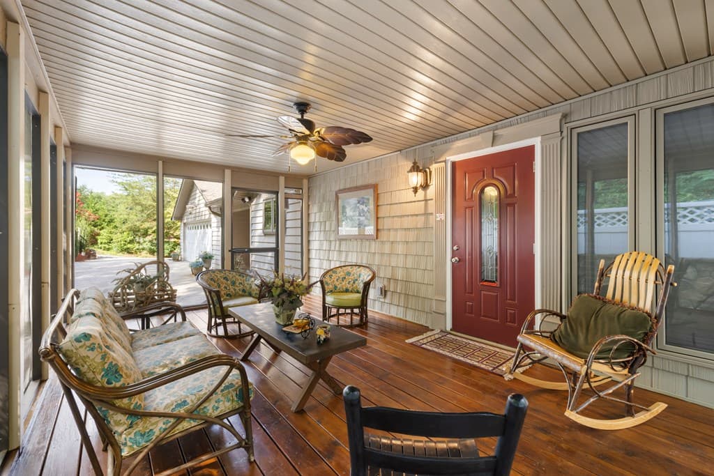 1396 Deerfield Road, Young Harris GA 30582 - Photo
