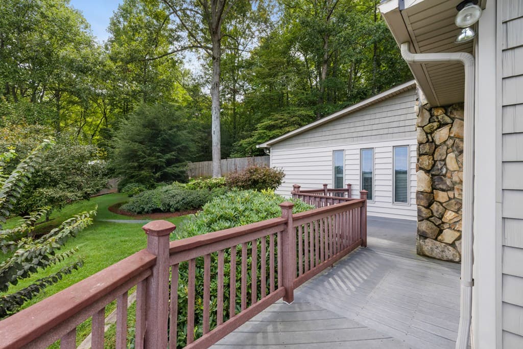1396 Deerfield Road, Young Harris GA 30582 - Photo