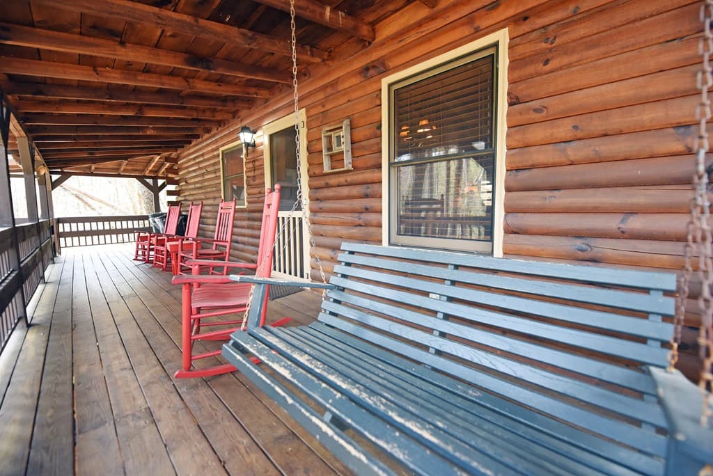 545 Laurel Circle, Blue Ridge GA 30513 - Photo