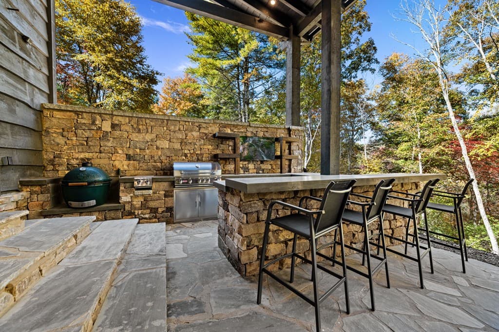 184 Spence Road, Blue Ridge GA 30513 - Photo