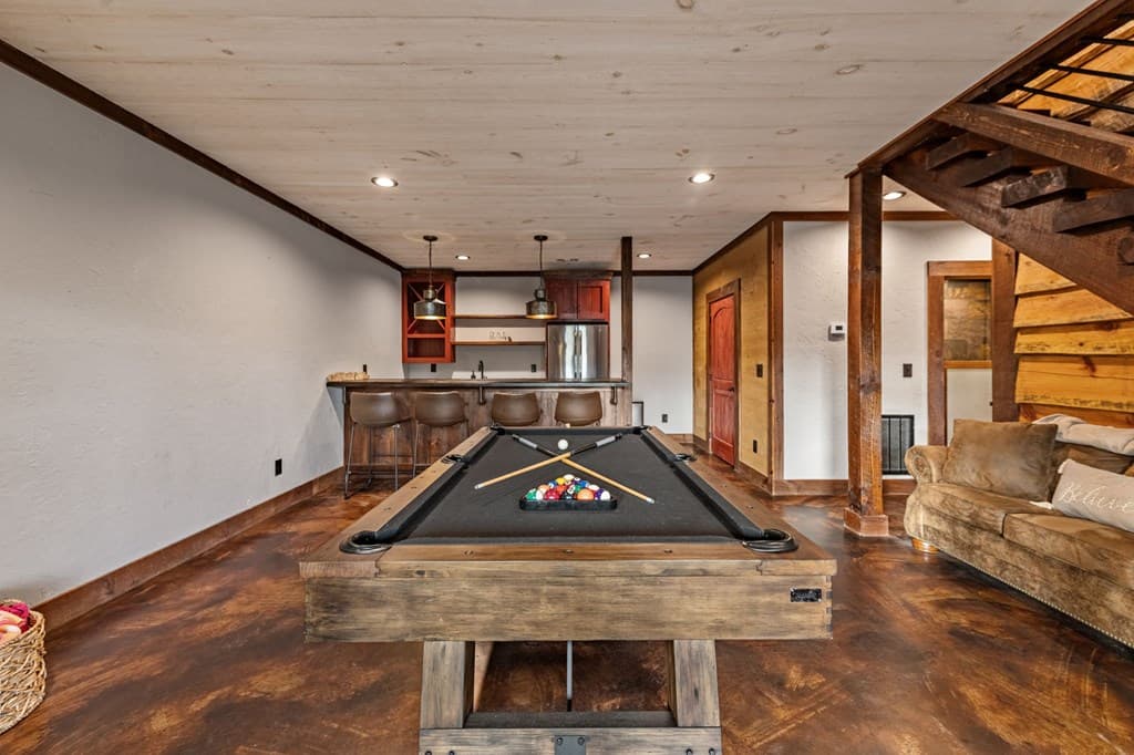 127 Twin Creeks Road, Blue Ridge GA 30541 - Photo