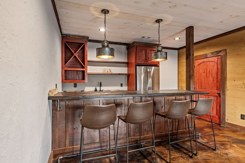 127 Twin Creeks Road, Blue Ridge GA 30541 - Photo