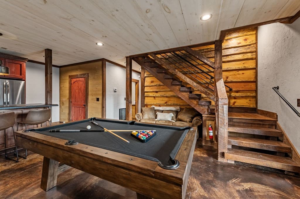 127 Twin Creeks Road, Blue Ridge GA 30541 - Photo
