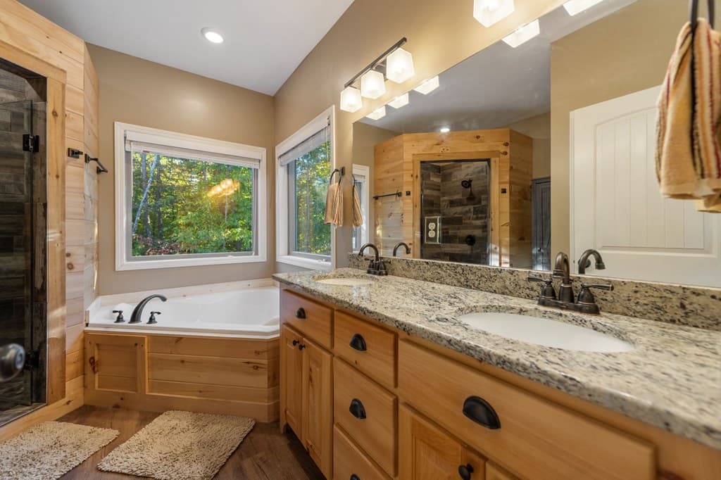 44 Lower Toccoa Hills, Blue Ridge GA 30513 - Photo