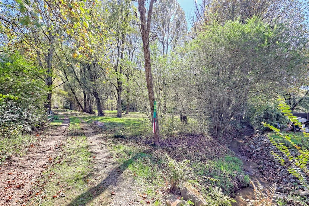 1064 Muskrat Creek Road, Hayesville NC 28904 - Photo