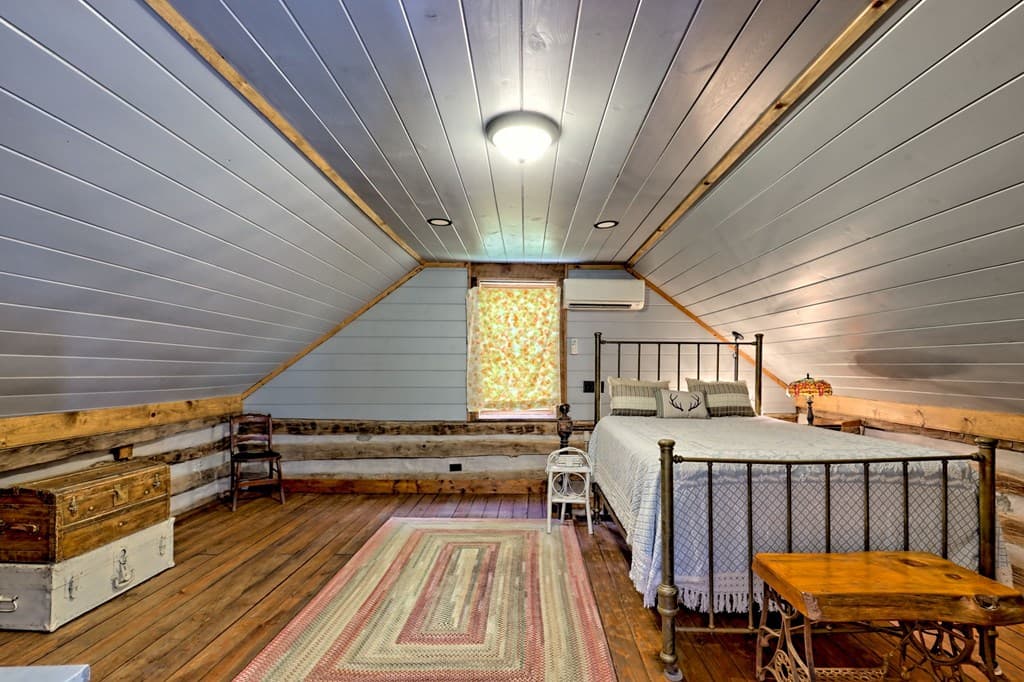 1064 Muskrat Creek Road, Hayesville NC 28904 - Photo