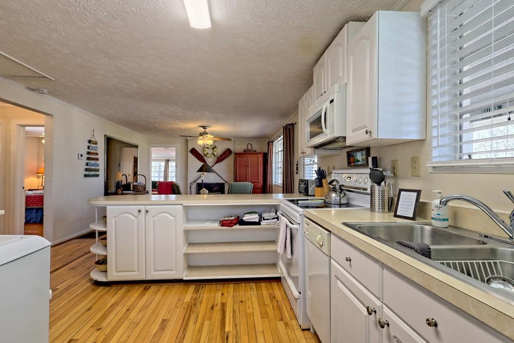 1528 Hillcrest Spur, Hiawassee GA 30546 - Photo