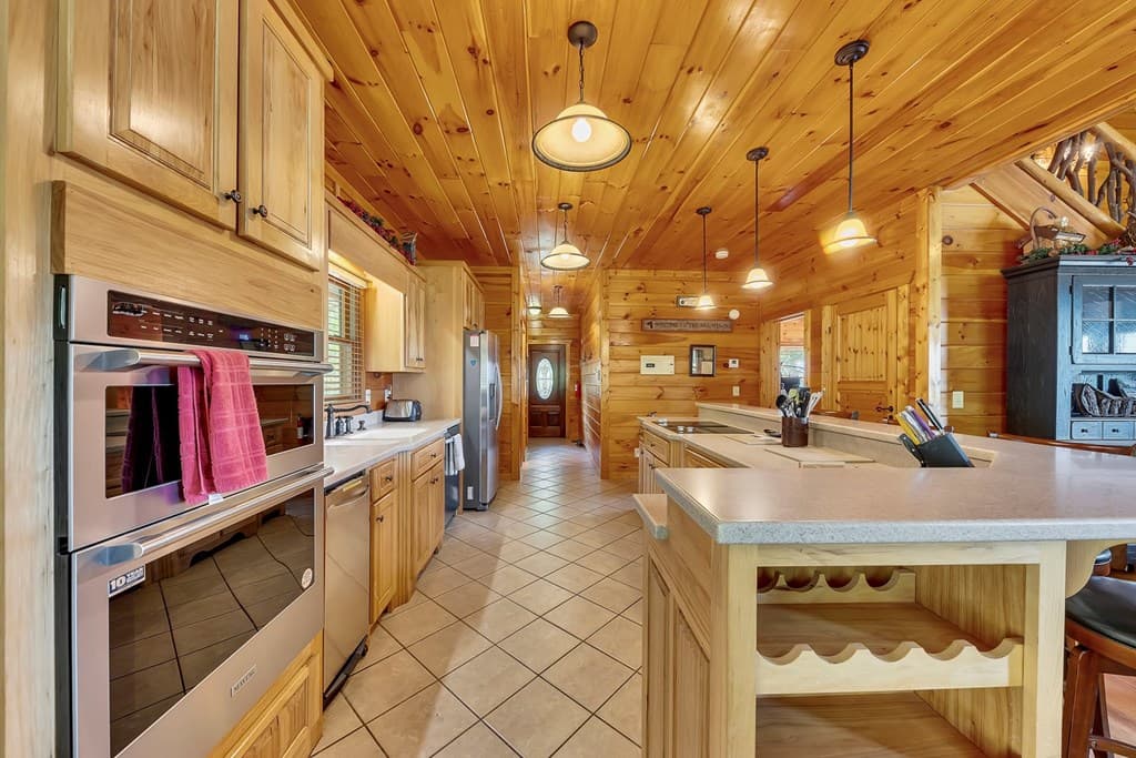 499 Raven Ridge Circle, Mineral Bluff GA 30559 - Photo