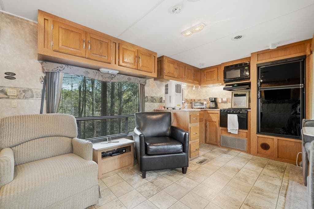 96 10th Street, Ellijay GA 30540 - Photo