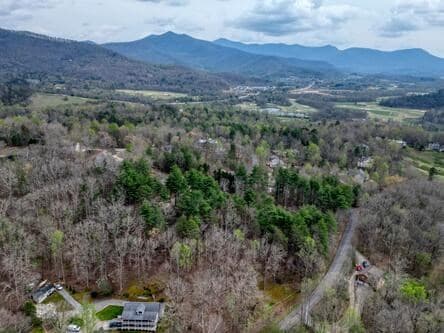 978 Ashley Lane, Young Harris GA 30582 - Photo