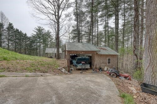 978 Ashley Lane, Young Harris GA 30582 - Photo