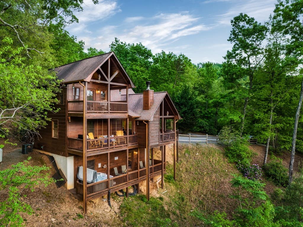 273 Deer Crest Heights, Blue Ridge GA 30513 - Photo