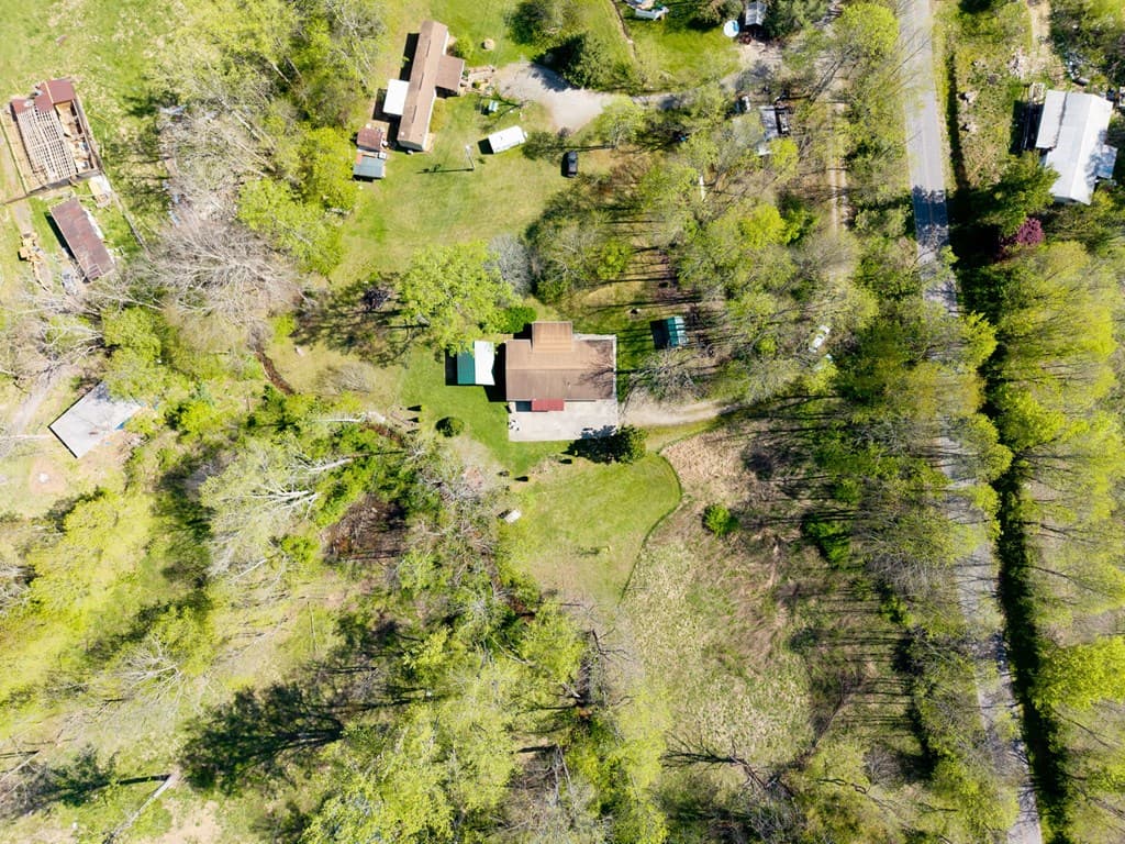 496 Jackie Cove Road, Hayesville NC 28904 - Photo