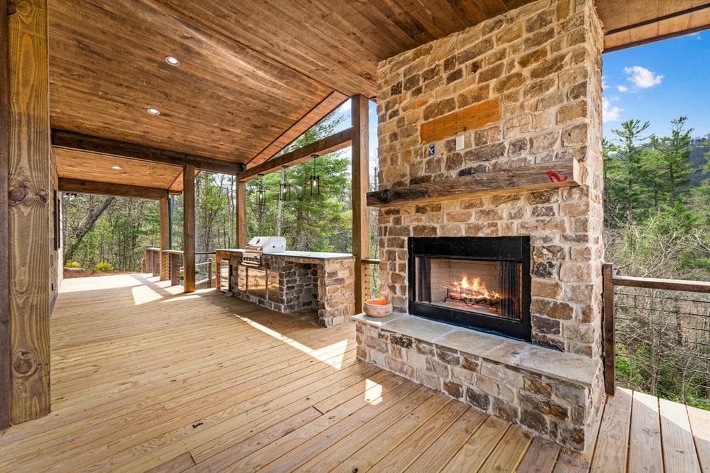 125 Stanley Creek Overlook, Cherry Log GA 30522 - Photo