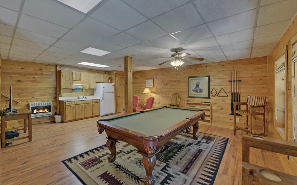 380 Bear Foot Drive, Blue Ridge GA 30513 - Photo