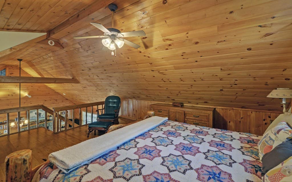 380 Bear Foot Drive, Blue Ridge GA 30513 - Photo
