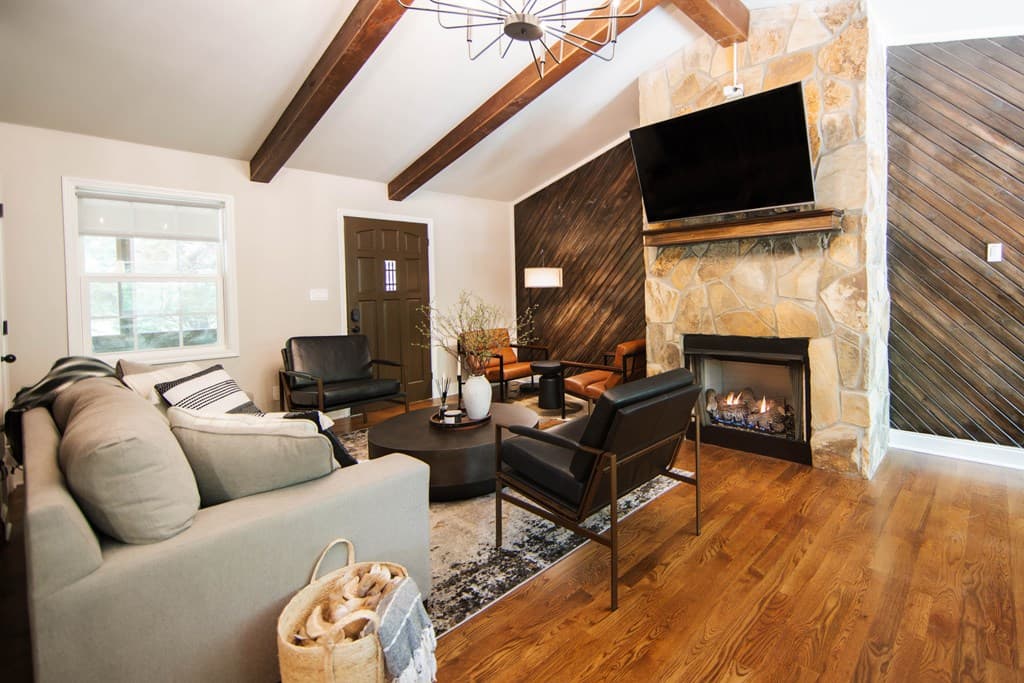 33 Pigeon Creek Drive, Blue Ridge GA 30513 - Photo