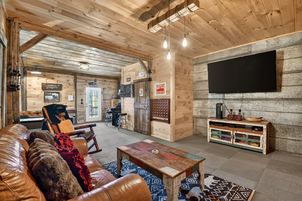 1831 Walnut Ridge, Ellijay GA 30536 - Photo