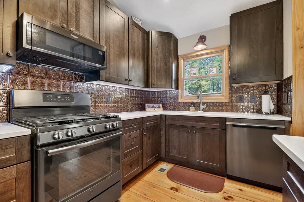 1831 Walnut Ridge, Ellijay GA 30536 - Photo