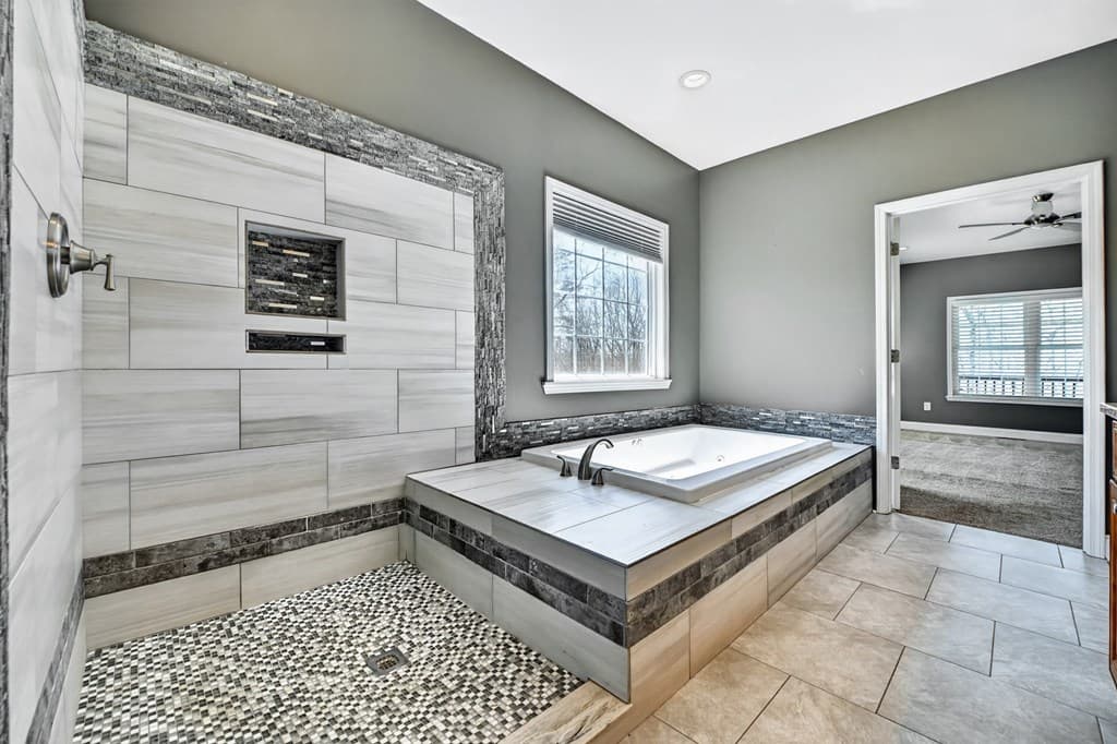 1073 Old Burnt Mountain Road, Ellijay GA 30536 - Photo