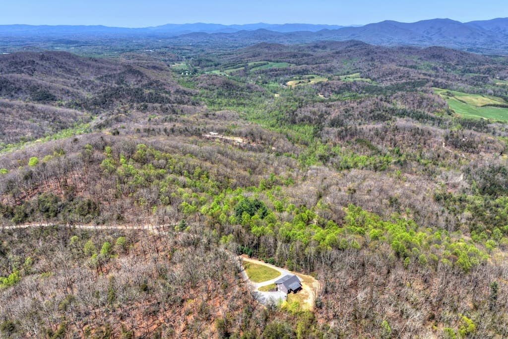 1073 Old Burnt Mountain Road, Ellijay GA 30536 - Photo