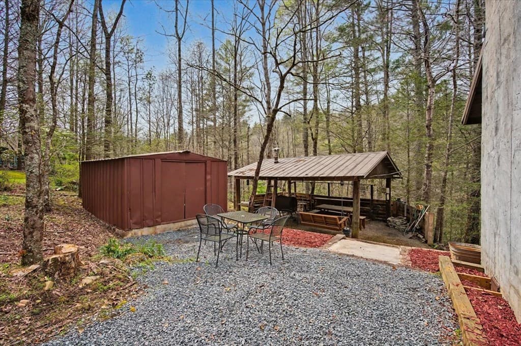 68 Hawk Lane, Ellijay GA 30540 - Photo