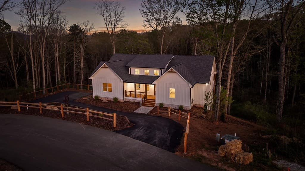 222 Mystic Drive, Ellijay GA 30540 - Photo