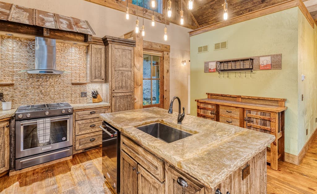 280 Pointe Of View, Blue Ridge GA 30513 - Photo