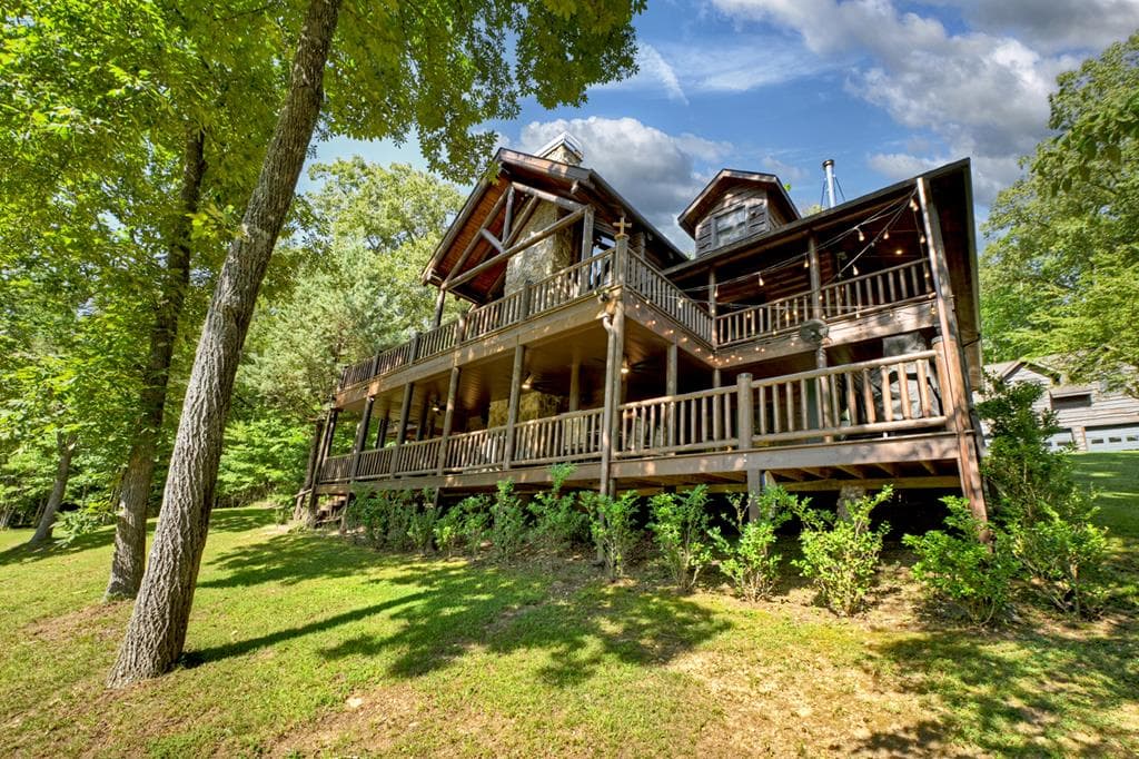 505 Old Salem Road, Mineral Bluff GA 30559 - Photo