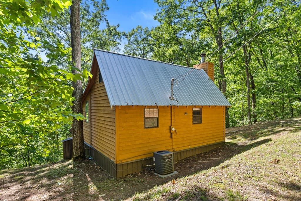 382 Highland Road, Ellijay GA 30540 - Photo