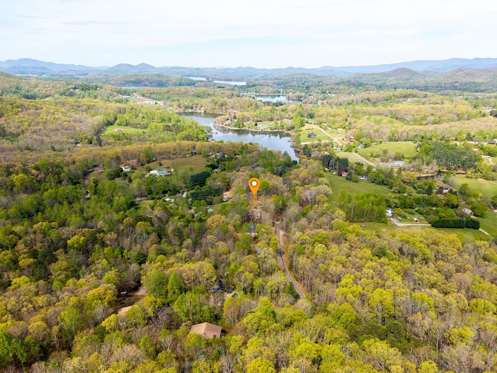122 Penland Indian Trail, Hayesville NC 28904 - Photo