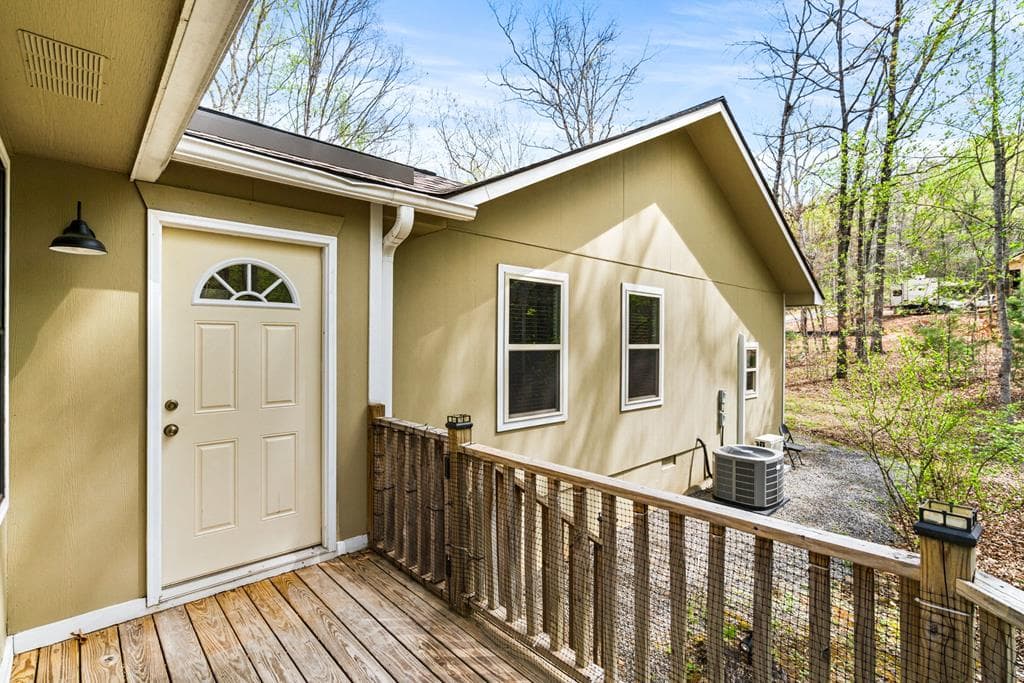 122 Penland Indian Trail, Hayesville NC 28904 - Photo