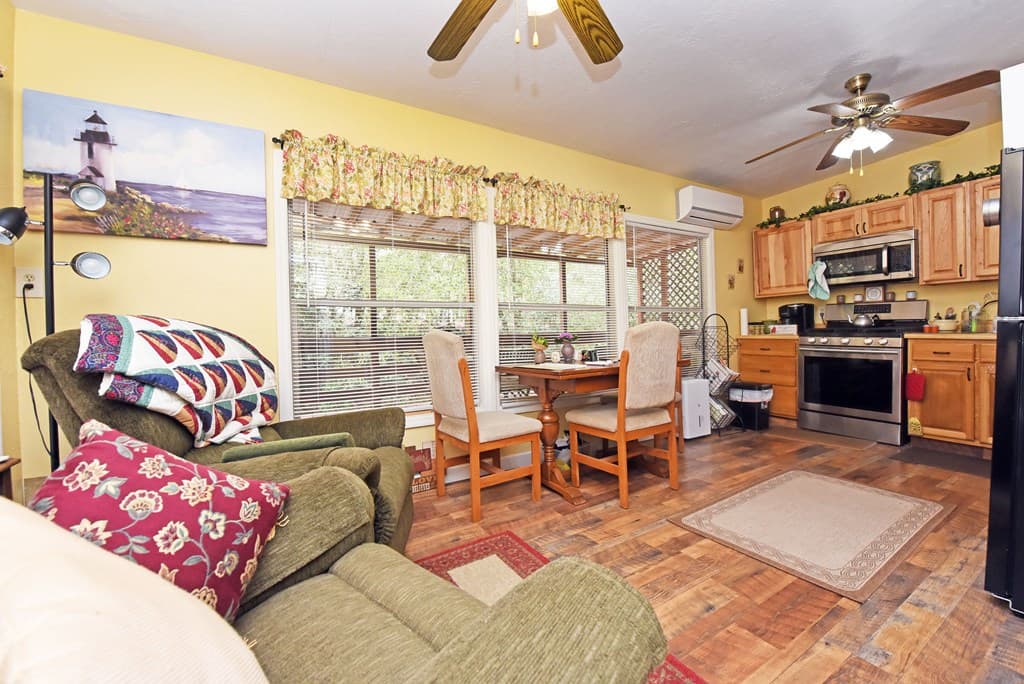1091 Creekside Drive, Hiawassee GA 30546 - Photo