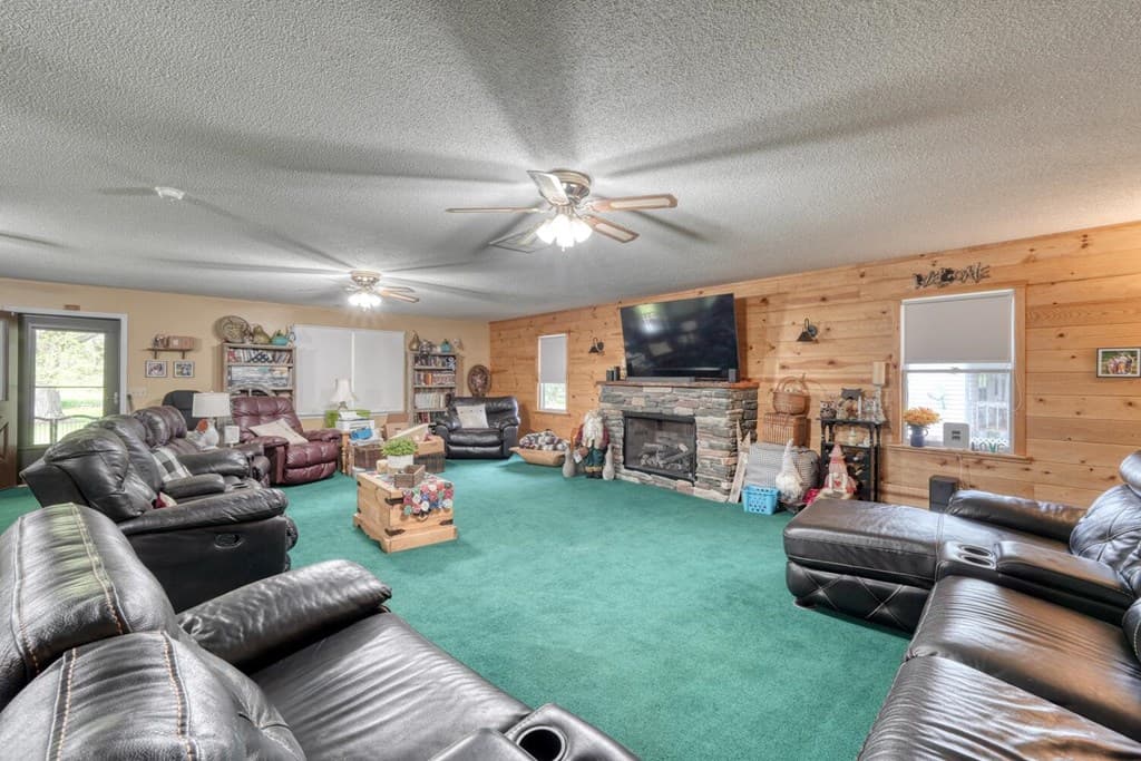 1908 Riverside Drive, Hiawassee GA 30546 - Photo