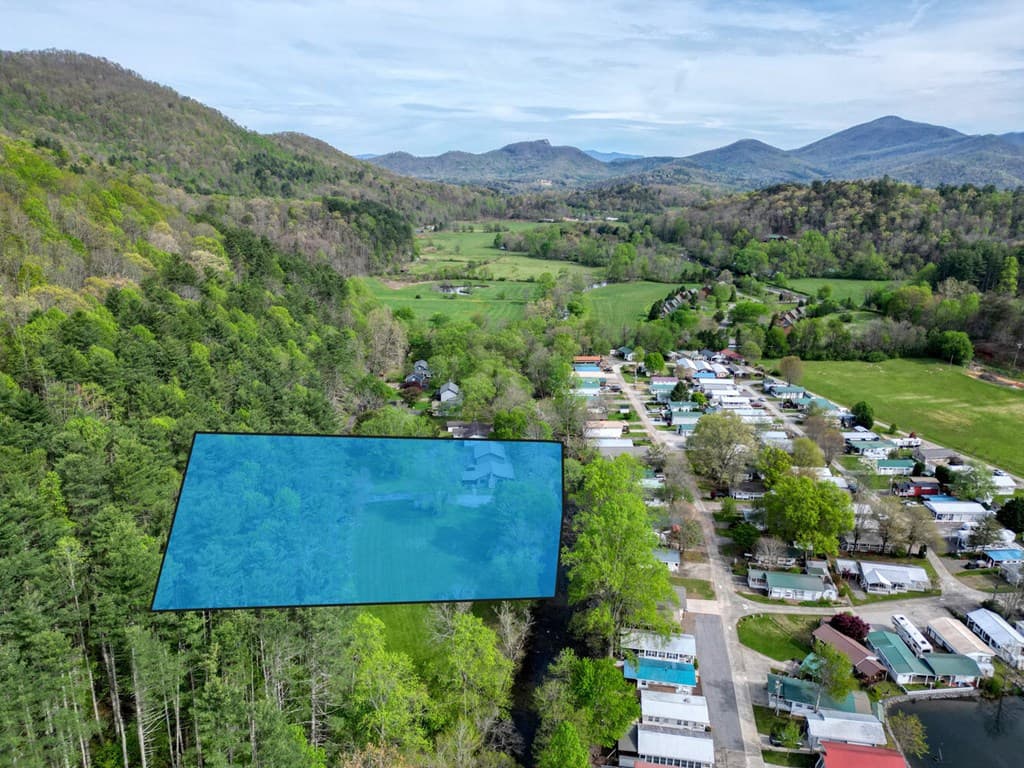 1908 Riverside Drive, Hiawassee GA 30546 - Photo