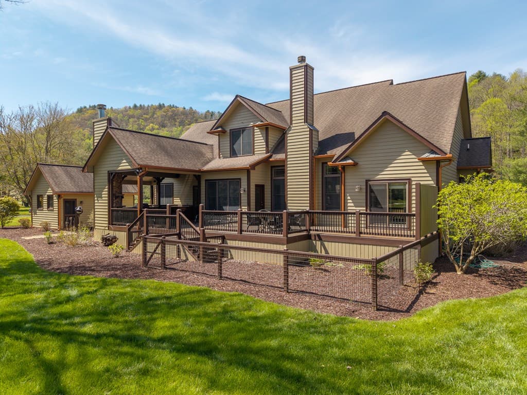 2171 Big Pine Drive, Hiawassee GA 30546 - Photo