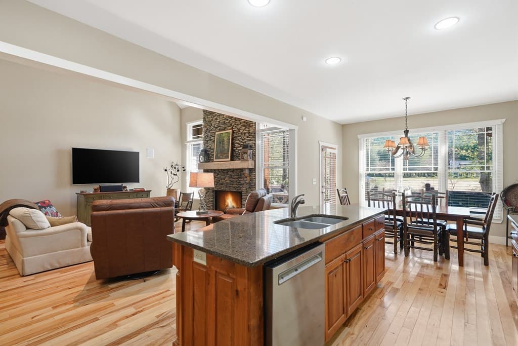 2171 Big Pine Drive, Hiawassee GA 30546 - Photo