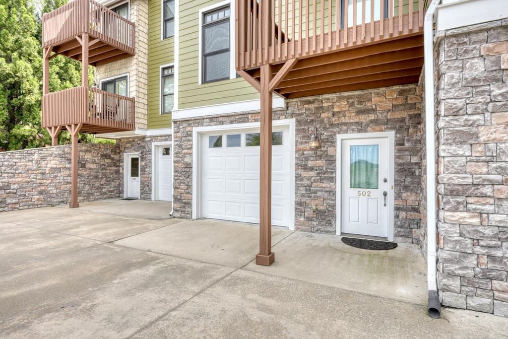1401 Lakeside Rd., Hiawassee GA 30546 - Photo