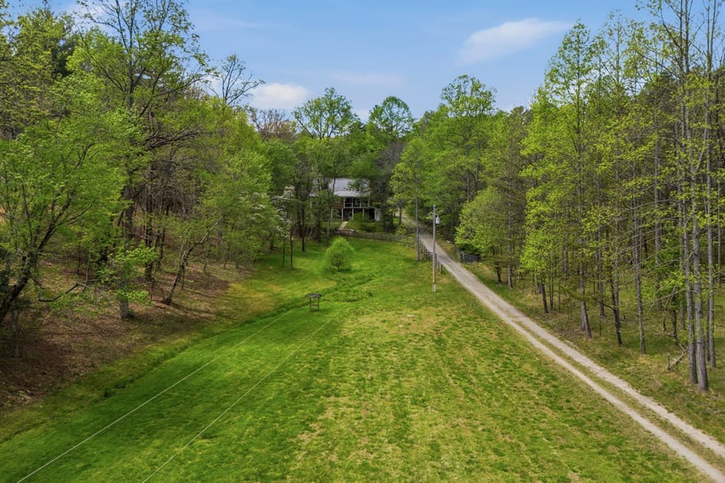 2685 Messer Road, Young Harris GA 30582 - Photo
