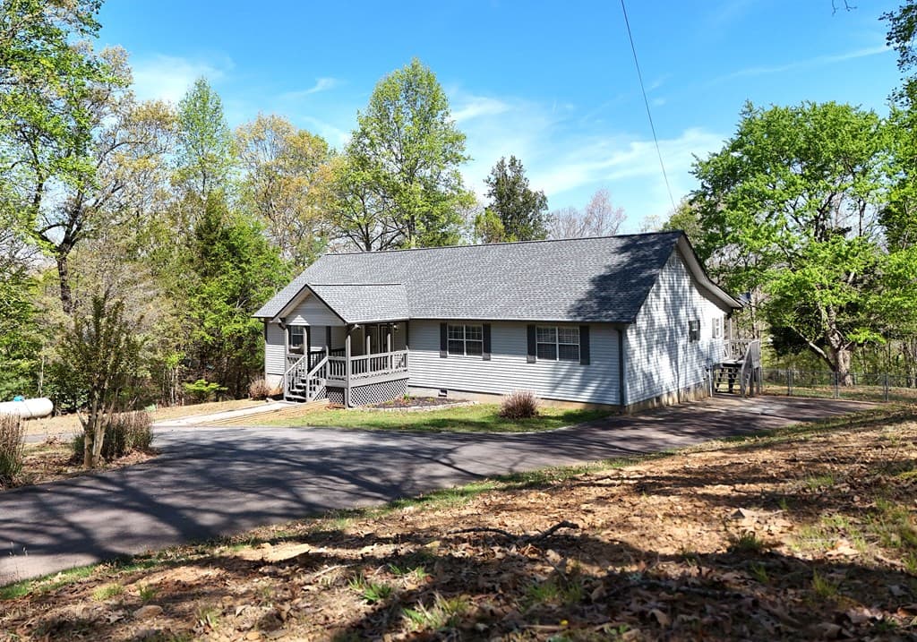 1171 Garrett Circle, Blairsville GA 30512 - Photo
