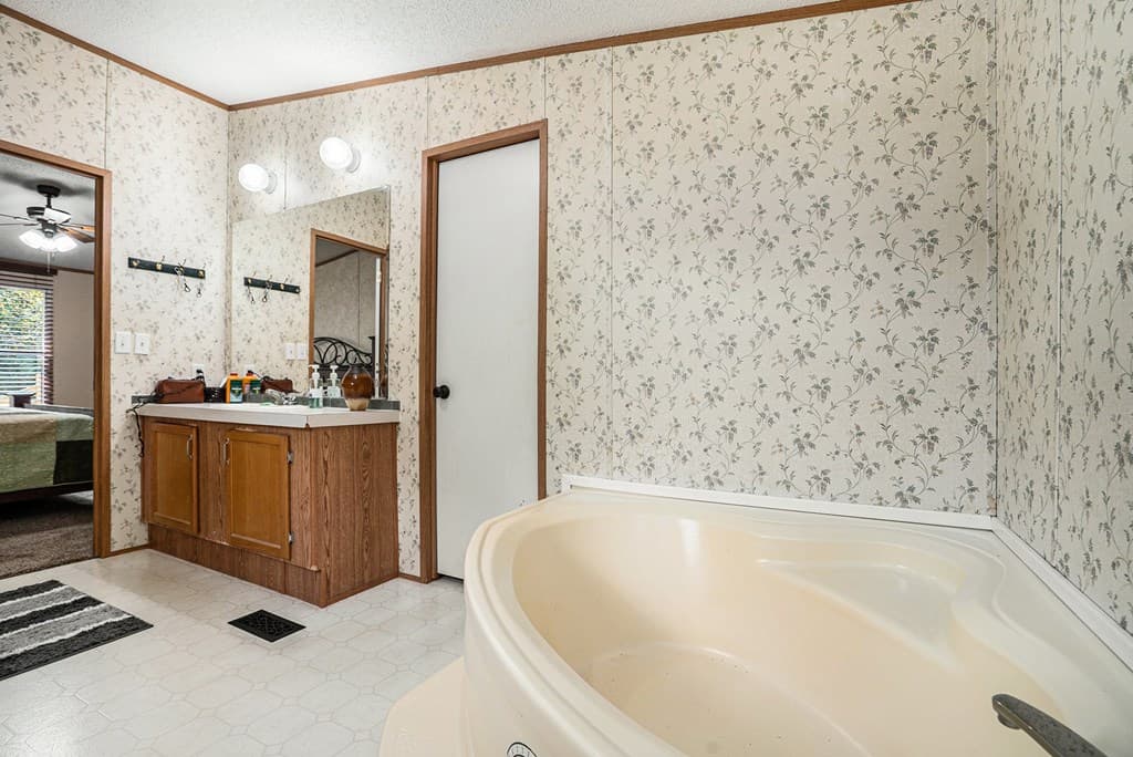 359 Norton Bridge Road, Chatsworth GA 30705 - Photo