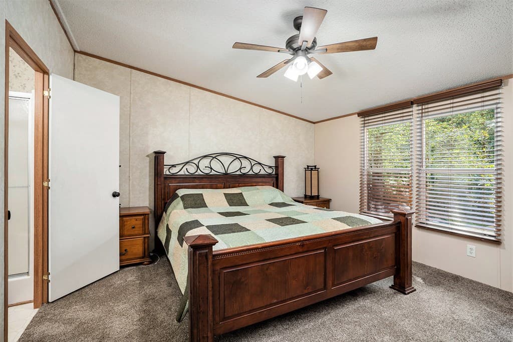 359 Norton Bridge Road, Chatsworth GA 30705 - Photo