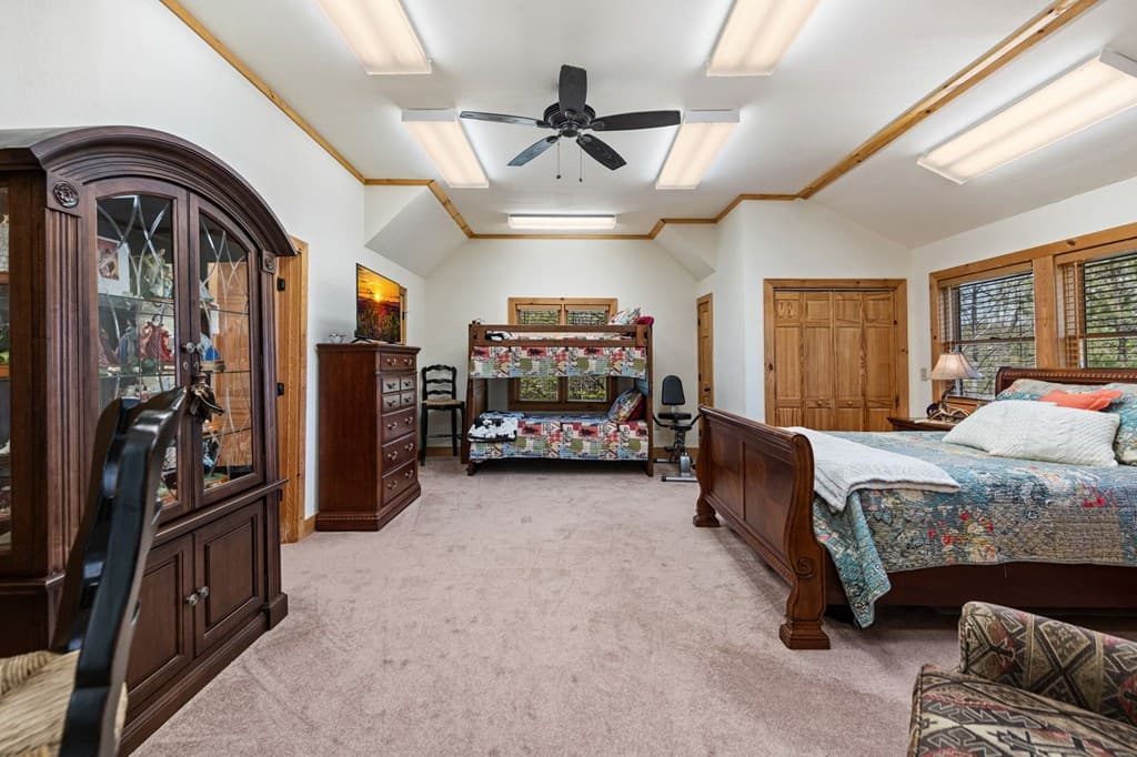 245 Davenport Mountain Road, Blue Ridge GA 30513 - Photo