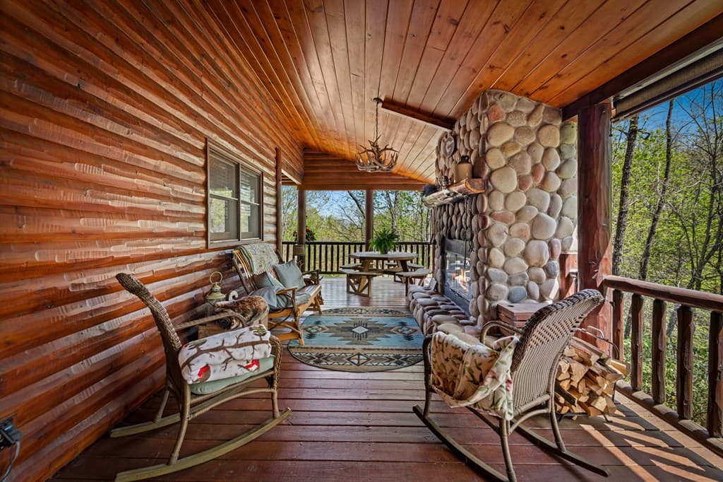 245 Davenport Mountain Road, Blue Ridge GA 30513 - Photo