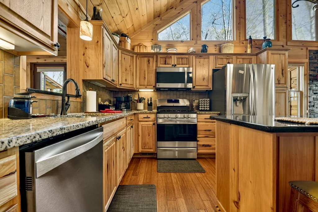 185 Locust Lane, Morganton GA 30560 - Photo
