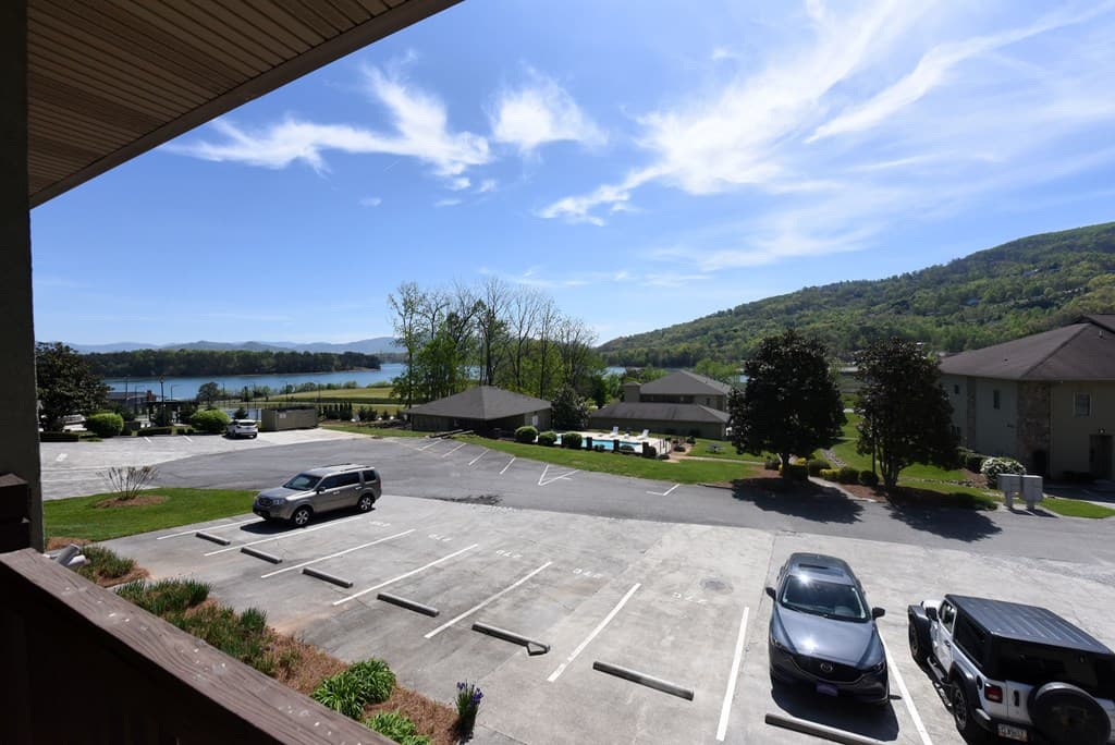 1727 Watercrest Way #b, Young Harris GA 30582 - Photo