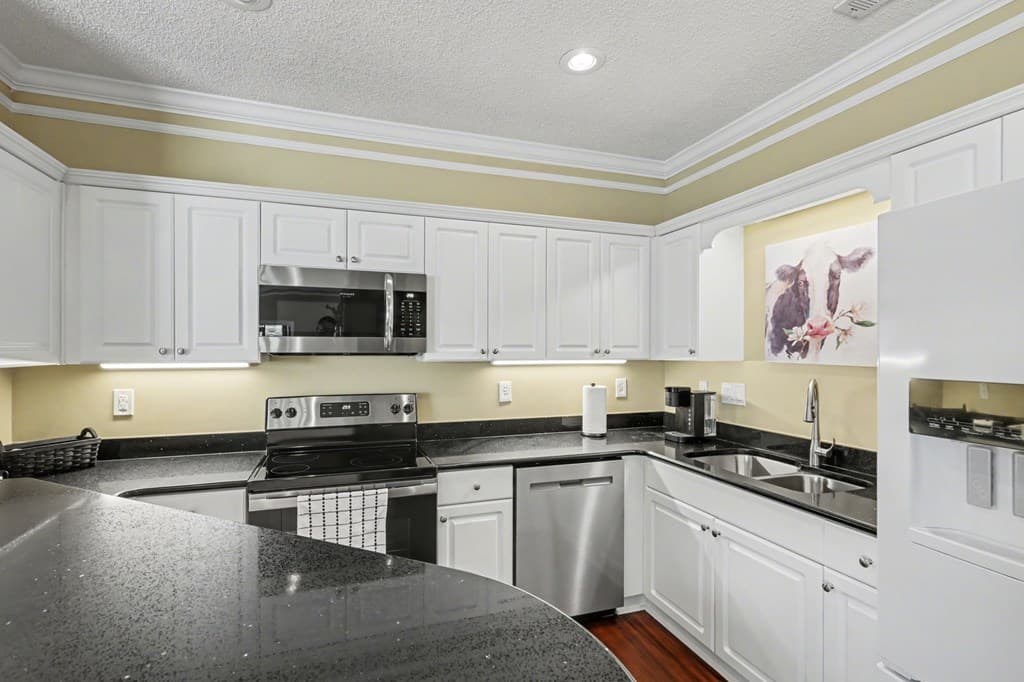 146 Glen Eagle Court, Clayton GA 30252 - Photo